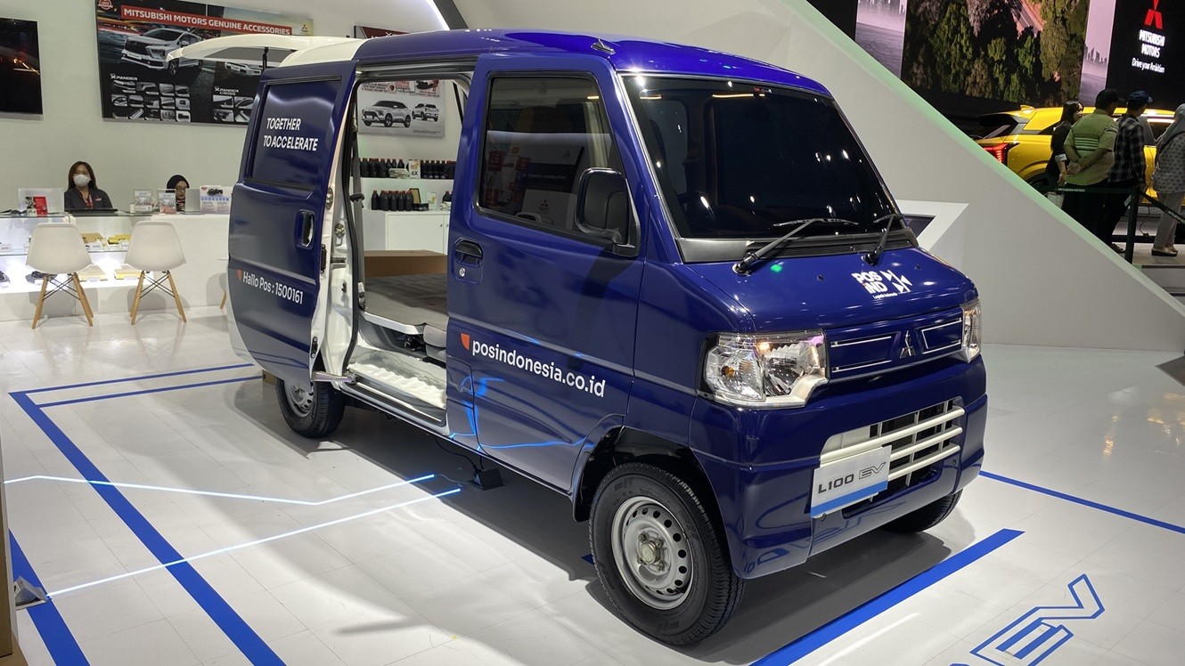 Mitsubishi Beri Jaminan Tukar Baru Baterai Mobil Listrik L100 EV Jika Bermasalah. (Foto Fadli Ramadan/MPI)