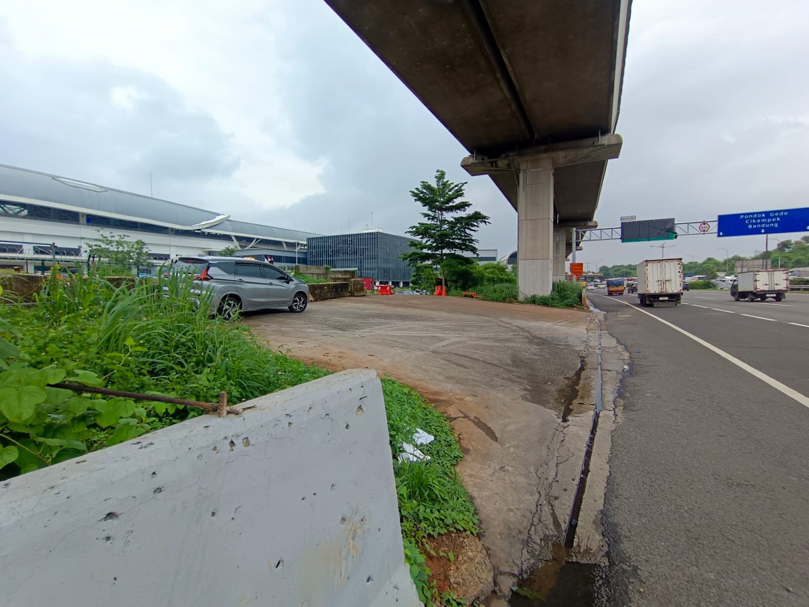 Alasan Jasa Marga (JSMR) Tutup Akses Proyek Stasiun Kereta Cepat Whoosh Halim. (Foto Istimewa)
