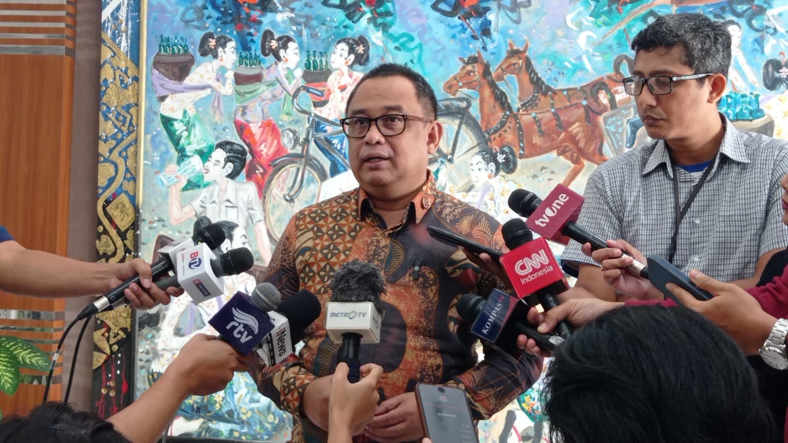 Istana Benarkan Pelantikan Menkopolhukam dan Menteri ATR Digelar Besok .(Foto: Raka/MNC Media)