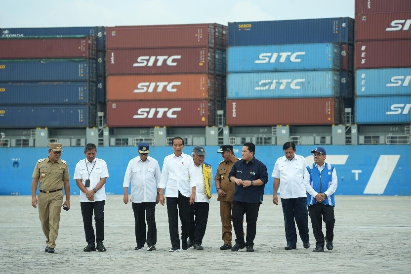 Jokowi Resmikan Makassar New Port, Dermaga dengan Kapasitas Tampung 2,5 Juta TEUs. Foto: MNC Media.