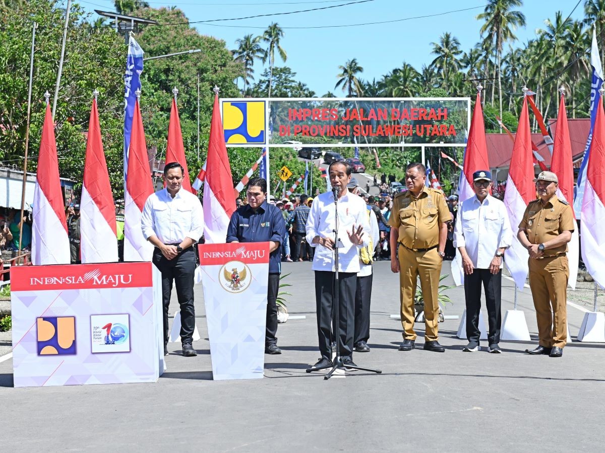 Jokowi Resmikan Sembilan Jalan Daerah di Sulut, Total Anggaran Capai Rp183 Miliar. (Foto: MNC Media)