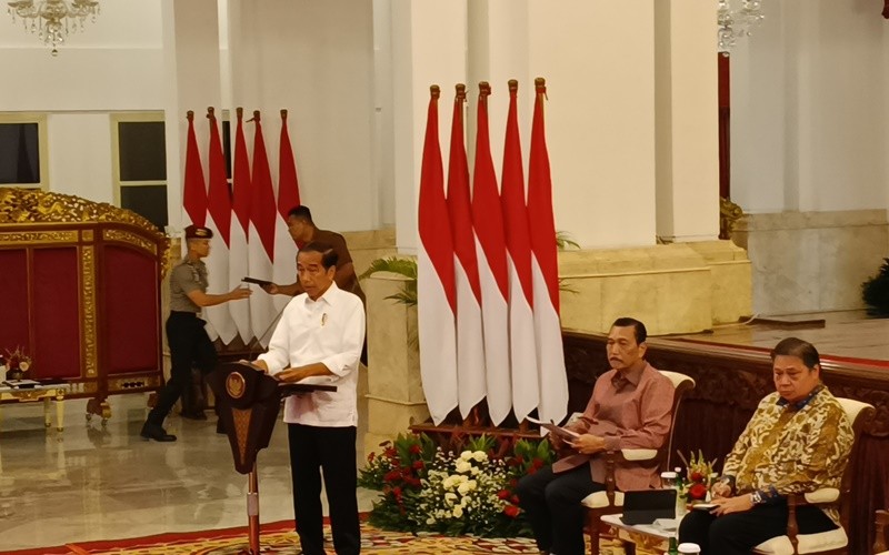 Pimpin Sidang Kabinet Paripurna, Jokowi Minta Menteri Jaga Stok Dan ...