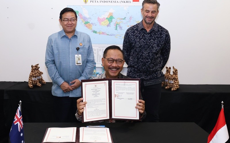 Otorita Ibu Kota Nusantara (IKN) meneken perjanjian kerja sama atau MoU dengan Otorita Ibu Kota Canberra Australia. (Otorita IKN)