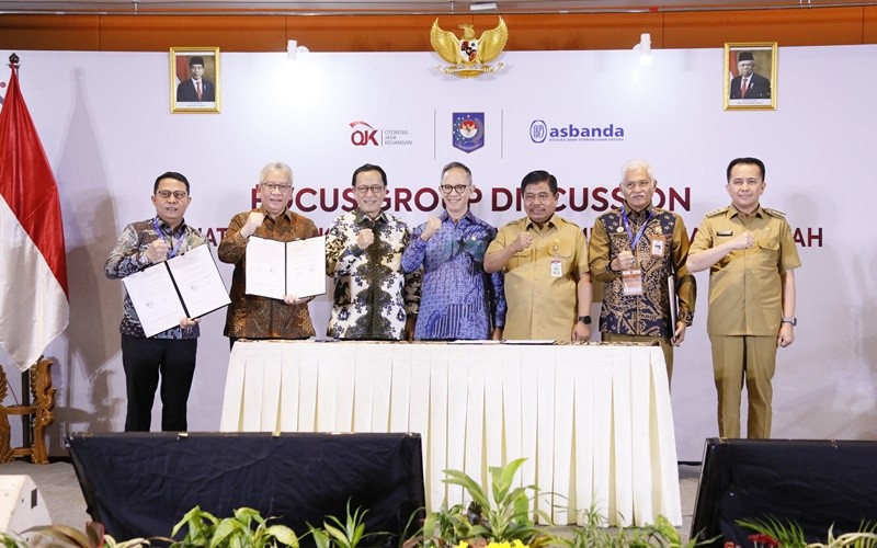 OJK dan Kemendagri berkomitmen untuk bersama memperkuat peran Bank Pembangunan Daerah (OJK)