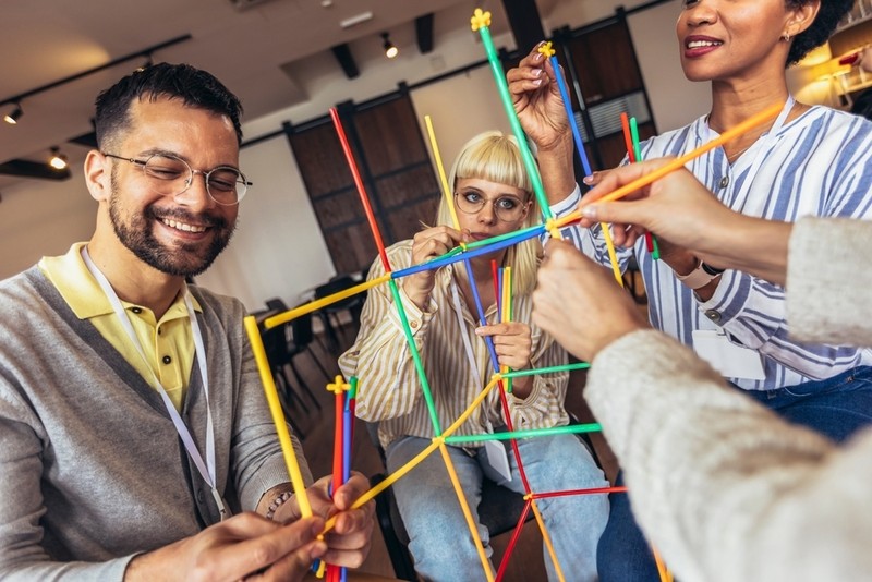 Team Building Strategi Paling Efektif untuk Meningkatkan Kinerja Karyawan. (Foto: MNC Media)