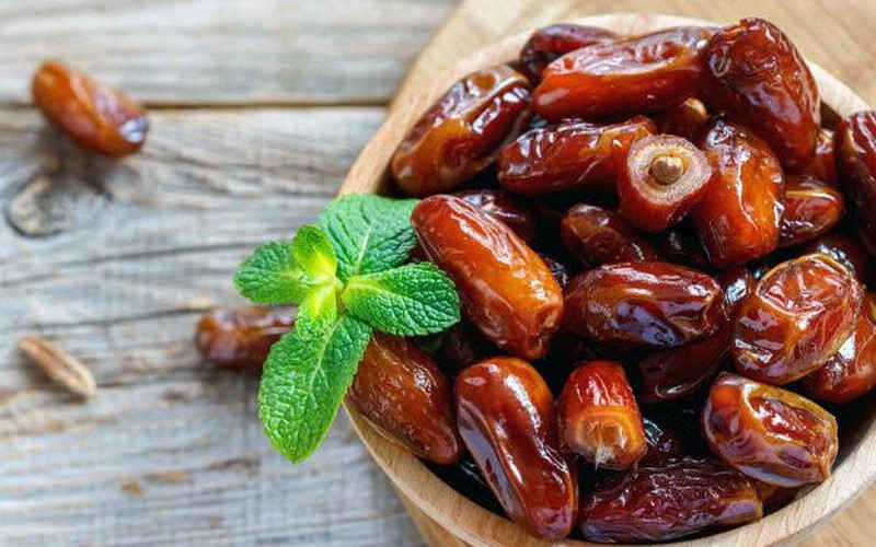 Alasan Mengapa Nabi Menganjurkan Makan Kurma Ganjil. (FOTO: MNC MEDIA)