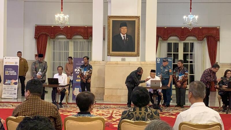 Jokowi, Ma'ruf Amin sampai Jajaran Menteri Lapor SPT Pajak Penghasilan di Istana Negara. (Foto: MNC Media)