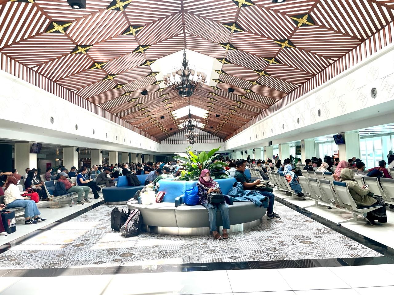 Tiga Maskapai Ajukan Extra Flight Melalui Bandara Adi Soemarmo Solo. (Foto Ary Wahyu/MPI)