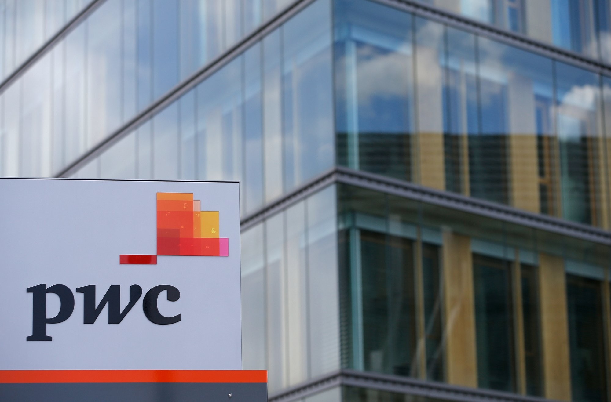 Terjerat Skandal di Sejumlah Negara, Reputasi PwC Terancam. (Foto: REUTERS)