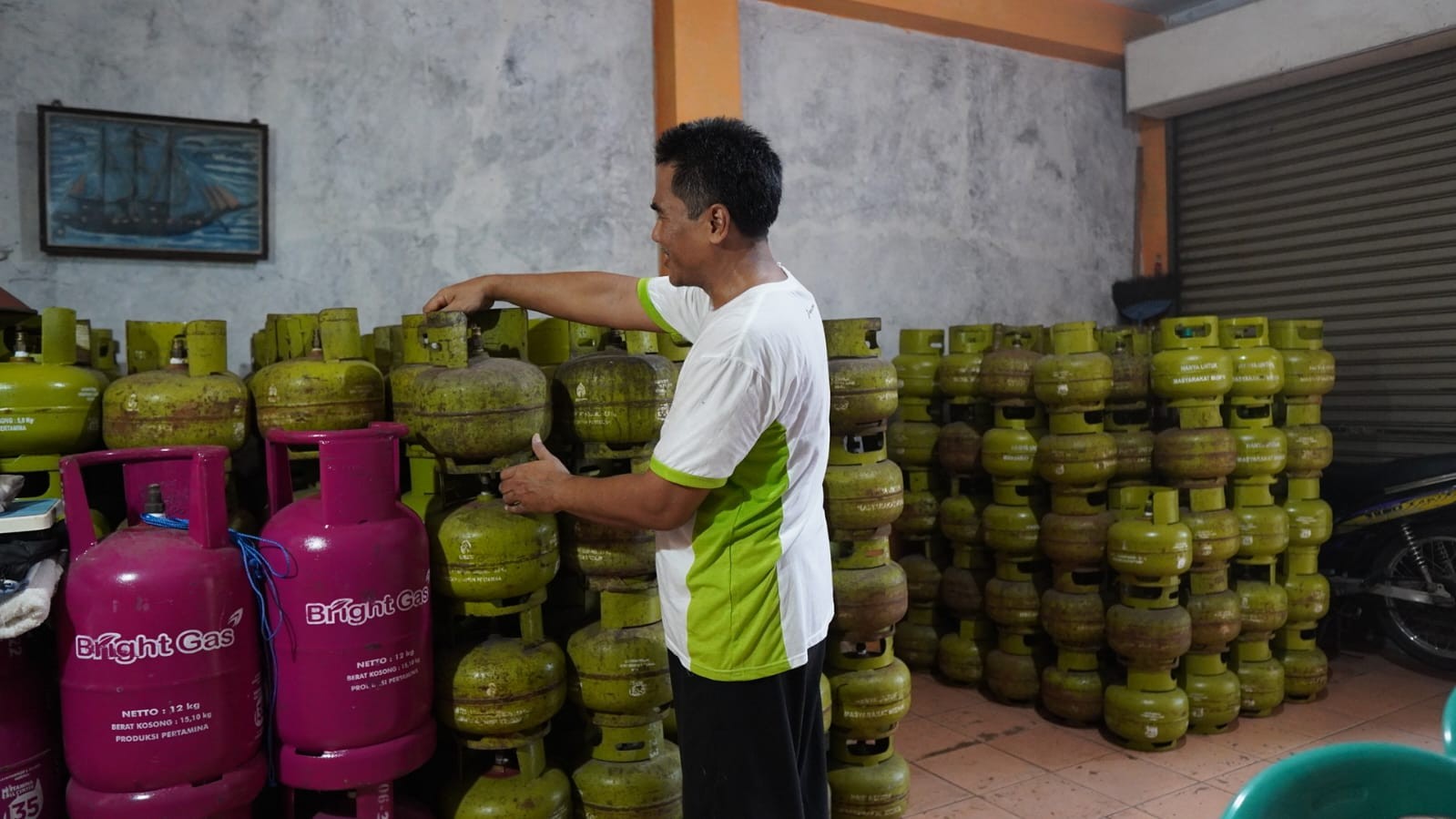 Pastikan Stok Aman, Pertamina Kirimkan Tambahan 394 Ribu LPG 3 Kg ke Jateng dan DIY. (Foto: Dok. Pertamina)
