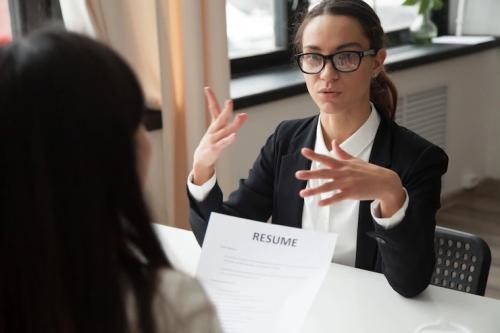 Simak Cara Mudah Menjawab Kelebihan dan Kekurangan saat Interview. (Foto: MNC Media)
