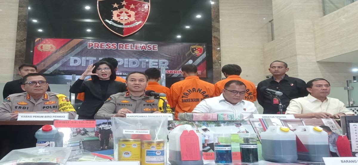 Polri Tetapkan Lima Tersangka dalam Kasus Pertamax Palsu. (Foto: Riana/MNC Media)