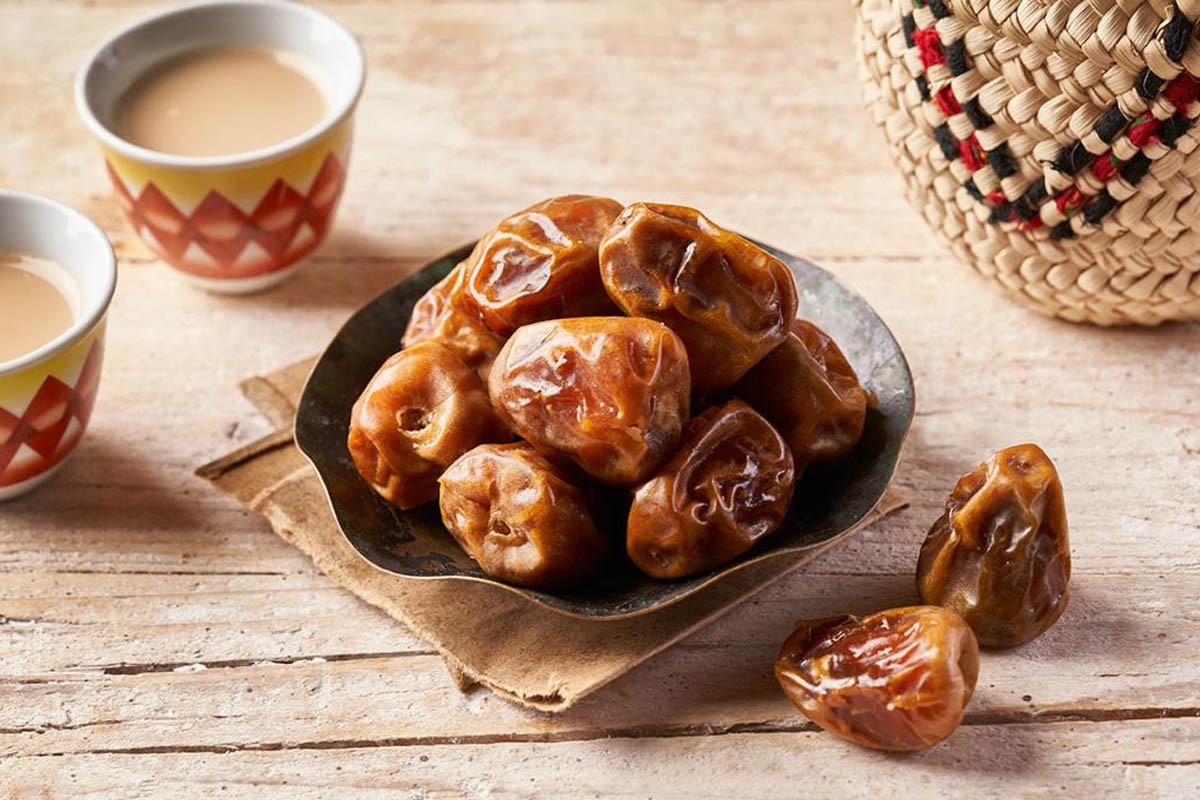 Makanan Ciri Khas Ramadan, Begini Cara Menyimpan Kurma Agar Awet dan Segar. (Foto: Cara Menyimpan Kurma Agar Awet)