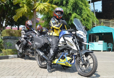 5 Tips Membeli Box Motor, Cocok untuk Kebutuhan Pengendara Mudik Jarak Jauh. (Foto: Suzuki)
