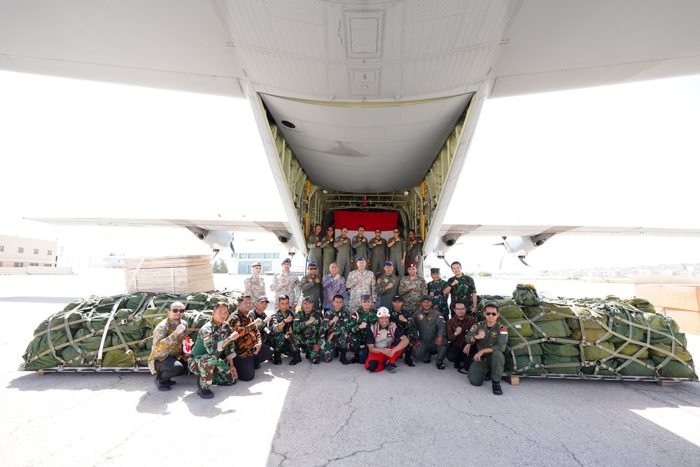 Indonesia Dukung Penyaluran Bantuan untuk Warga Gaza lewat Udara, Sumbang 900 Parasut. (Foto: KBRI Amman)