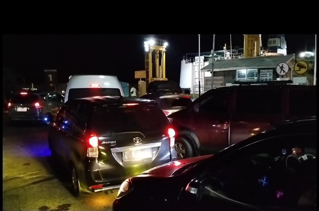 140 Ribu Pemudik Asal Jawa Masuk Sumatera dari Pelabuhan Merak (FOTO:MNC Media)