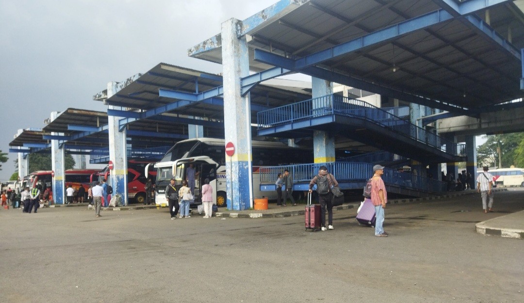 Tarif Tiket Bus di Malang Mulai Naik sejak H-7 Lebaran (FOTO:MNC Media)