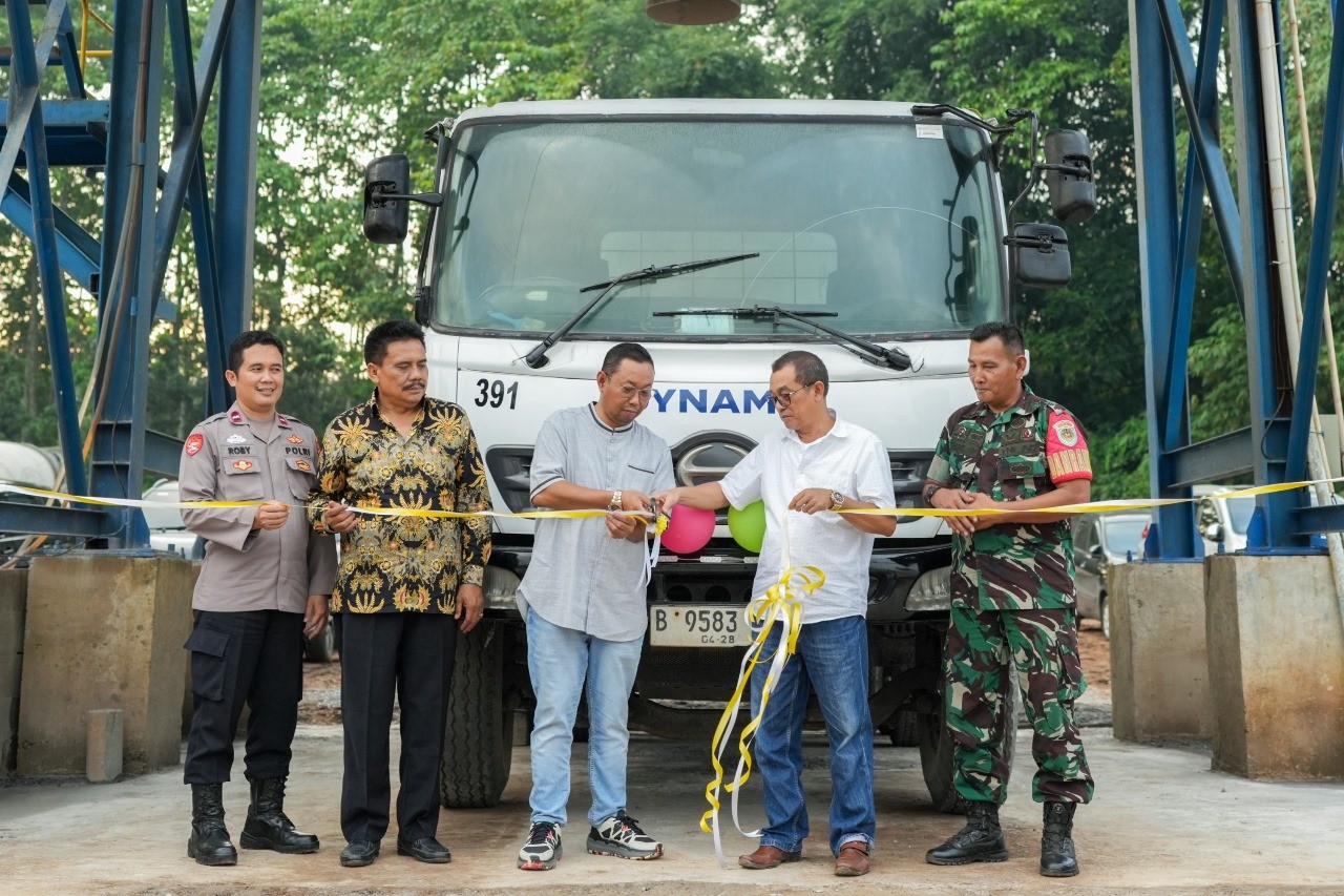 Resmikan Batching Plant di Subang, SIG (SMGR) Perluas Pasar Beton Siap Pakai (foto: MNC Media)