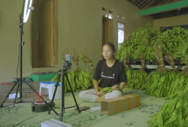 Kisah Sukses Pengusaha di Desa: Jualan Petai Live, Bisa Kirim sampai ke Taiwan. (Foto: MNC Media)