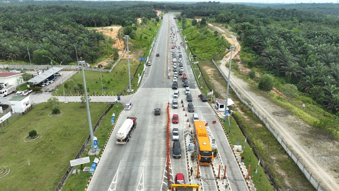 437.979 Kendaraan Tinggalkan Tol Trans Sumatera per 14 April 2024. (Foto Istimewa)