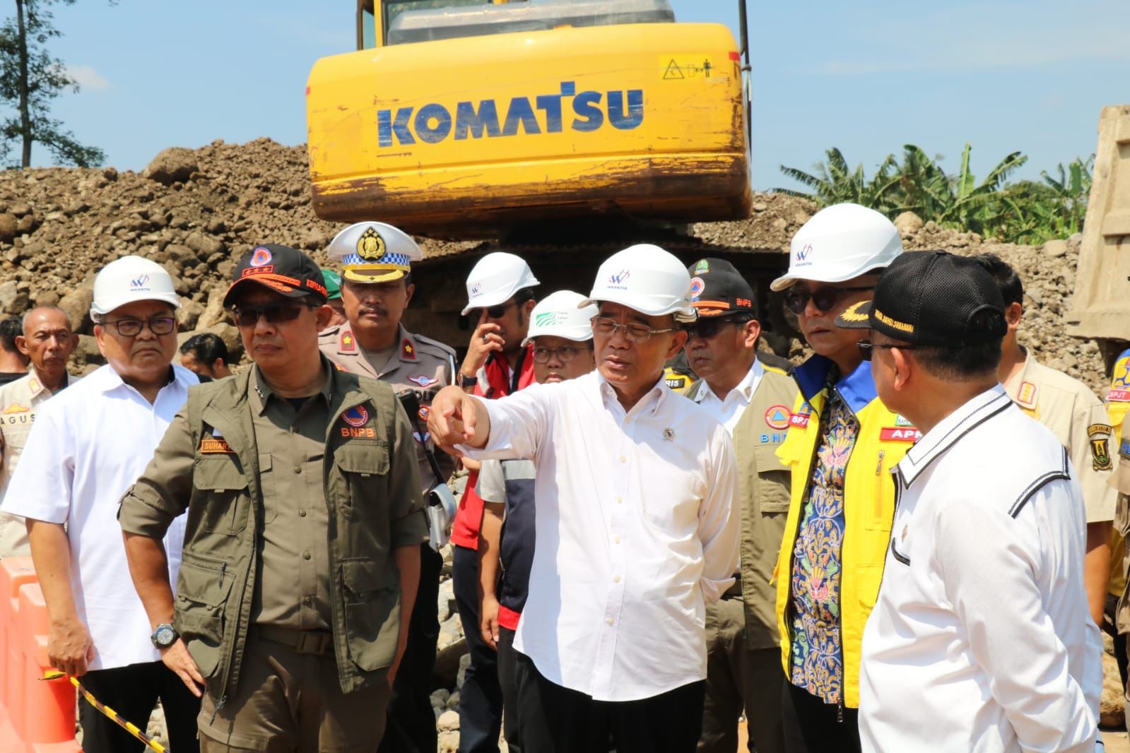 Menko PMK Upayakan Tol Bocimi Bisa Kembali Dilalui Kendaraan saat Libur Nataru. (Foto Istimewa)