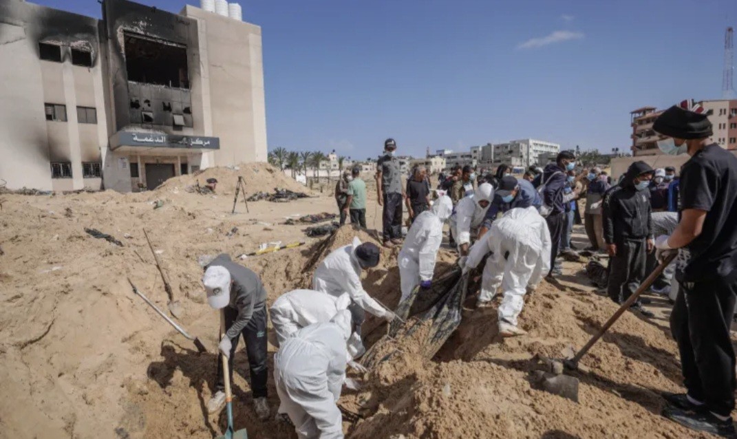 RS di Gaza Hancur Akibat Perang, Ratusan Jenazah Ditemukan dalam Kompleks Medis Nasser (FOTO:Dok AFP)