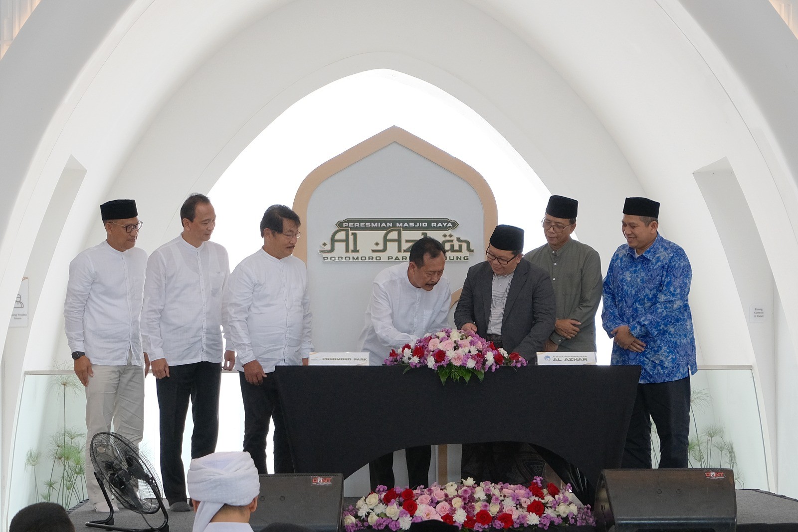 Lengkapi Fasilitas Publik, Agung Podomoro (APLN) Resmikan Masjid Raya Podomoro Park (foto: MNC media)