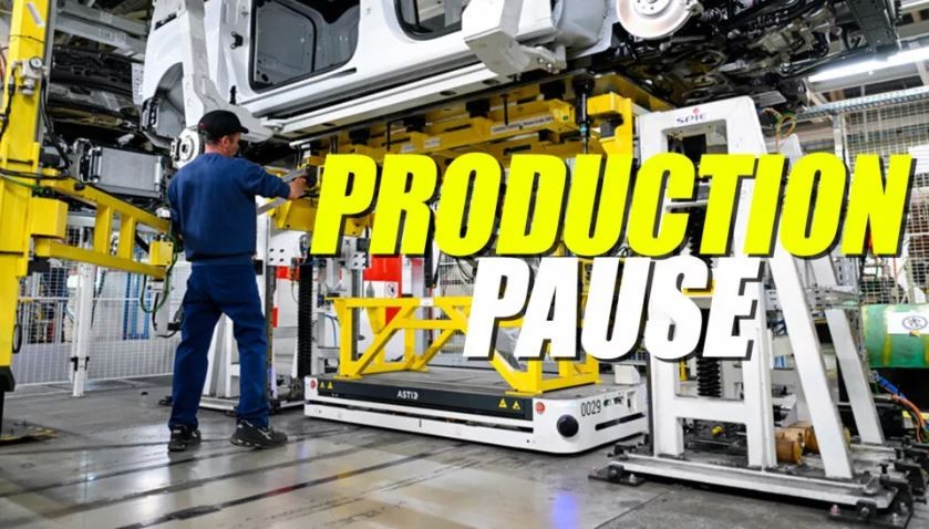 Kehabisan Komponen, Stellantis Stop Produksi Mobil di Tiga Pabrik (Foto: dok carscoops)