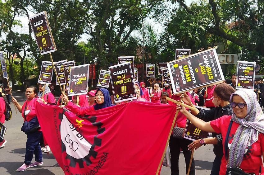 Nasib Buruh saat Gaji Tergerus Inflasi dan Jebakan Middle Income di Era Suku Bunga Tinggi. (Foto: MNC Media)