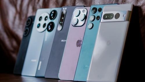 5 Perbedaan Mobile Phone dan Telepon Selular yang Jarang Diketahui. (FOTO: MNC MEDIA)