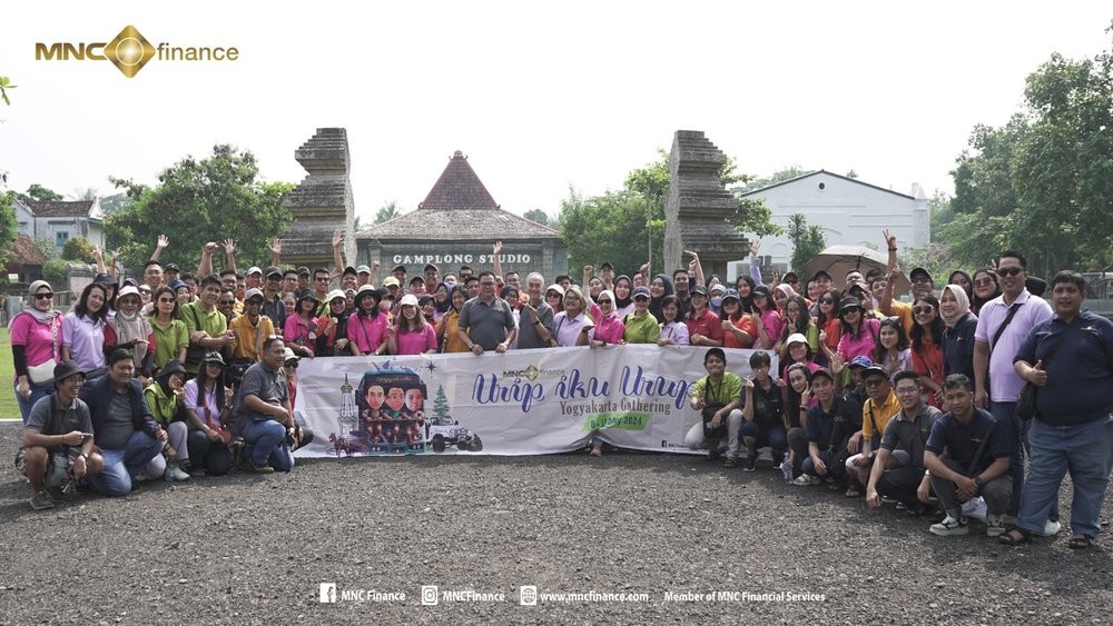 Gelar Gathering di Yogyakarta,  Direksi dan Karyawan MNC Finance Kobarkan Semangat Api. (Foto: MNC Media)