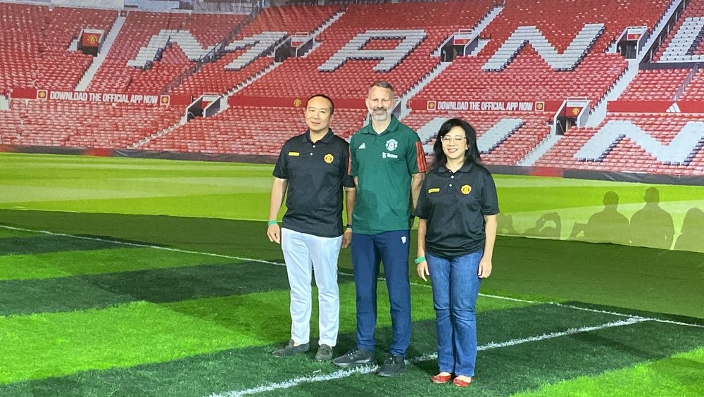 Gaet Penggemar Sepak Bola, Maybank (BNII) Luncurkan Kartu Kredit Manchester United. (Foto: MNC Media)