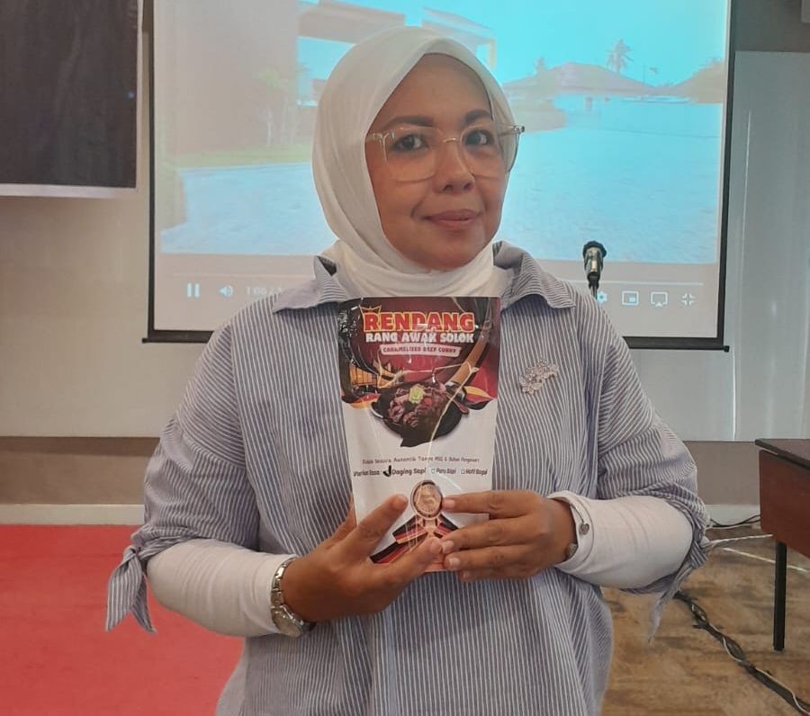 Hari Kebangkitan Nasional, Lisa Rosanti Nasabah Mekaar Siap Bangkitkan Produk Lokal. (Foto: MNC Media)
