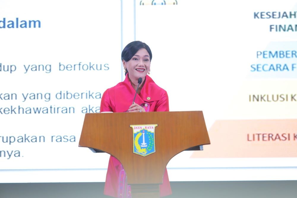 Indeks Literasi Keuangan RI Capai 65 Persen, OJK: Masih Ada yang Terjebak Pinjol Ilegal. (Foto: MNC Media)