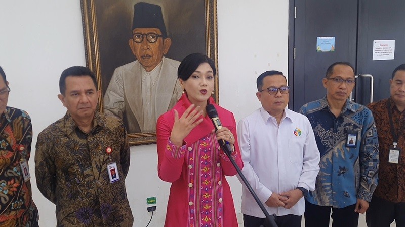 Uang Kuliah di RI Selangit, OJK Dorong Jasa Keuangan Bikin Student Loan (foto farhan)