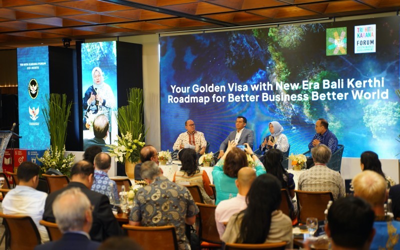 Sosialisasi Kawasan Ekonomi Khusus dan Golden Visa. (Suparjo Ramalan/MPI)