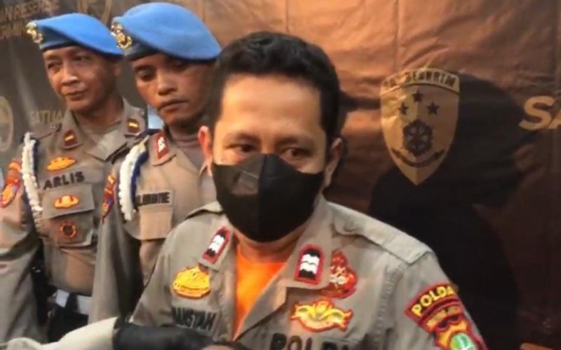 Polisi gadungan yang palak pedagang hingga meraup Rp3 juta per bulan (Istimewa)
