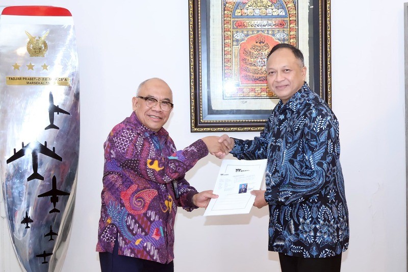 Masuki Masa Pensiun, ASABRI Serahkan Manfaat Hari Tua ke Marsekal TNI Fadjar Prasetyo  (foto: MNC media)