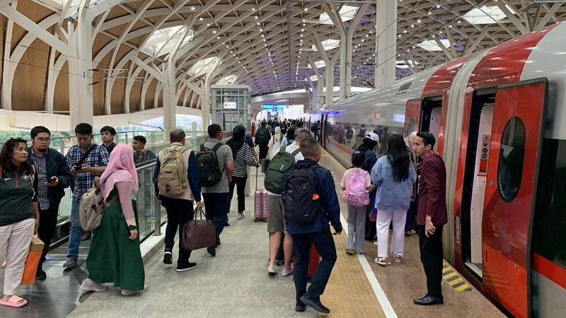 Kereta Cepat Whoosh Layani 85 Ribu Penumpang selama Long Weekend (FOTO:MNC Media)