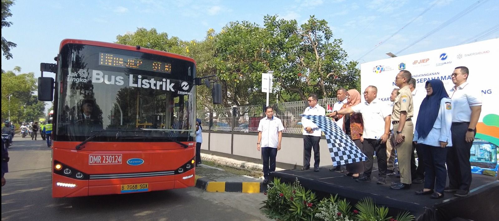 Transjakarta Buka Rute Baru Stasiun Klender-Pulogadung via JIEP. (Foto Istimewa)
