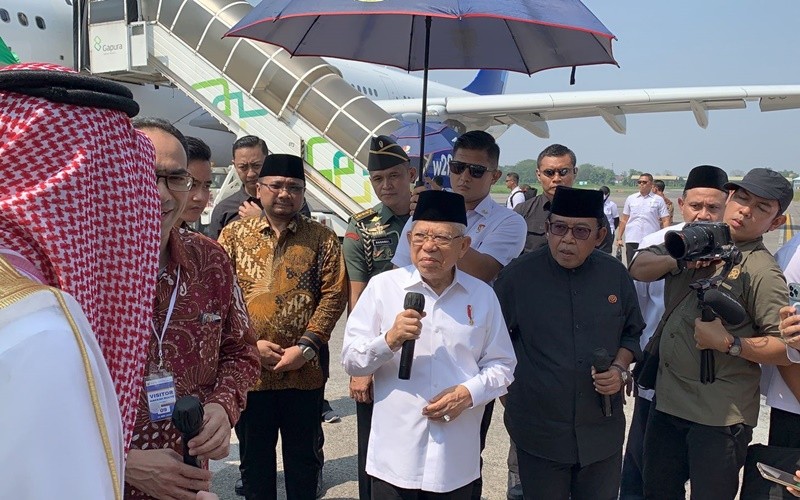 Wapres Ma'ruf Amin mengharapkan Arab Saudi menambah layanan fast track dan kuota jamaah haji Indonesia.