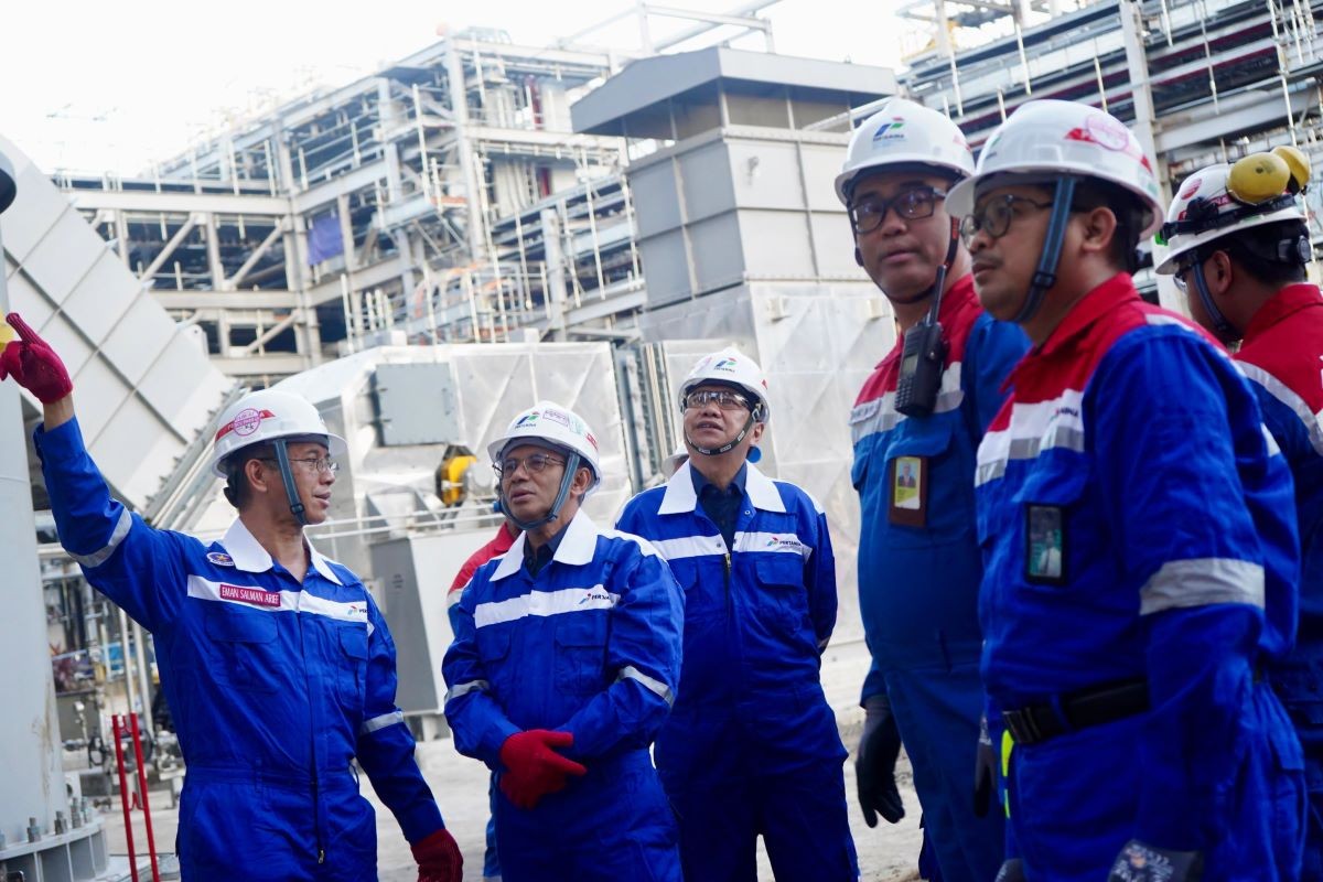 Tinjau Kilang Balikpapan usai Terbakar, BPH Migas Pastikan Pasokan BBM Terjaga. (Foto: Dok. BPH Migas)