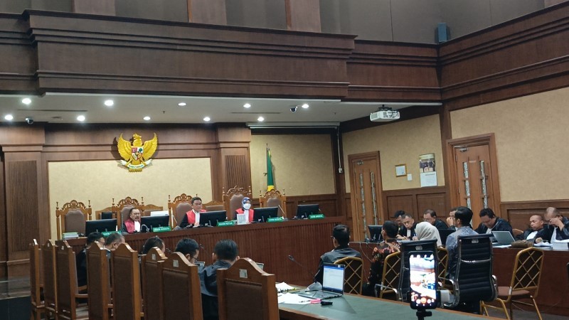 Dicecar Hakim, Febri Diansyah Mengaku Dibayar Rp800 Juta Jadi Pengacara SYL. (Foto: MNC Media)