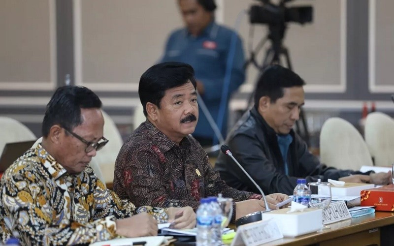 Menkopolhukam Hadi Tjahjanto mengajukan tambahan anggaran pagu indikatif  2025 kepada Badan Anggaran DPR RI.