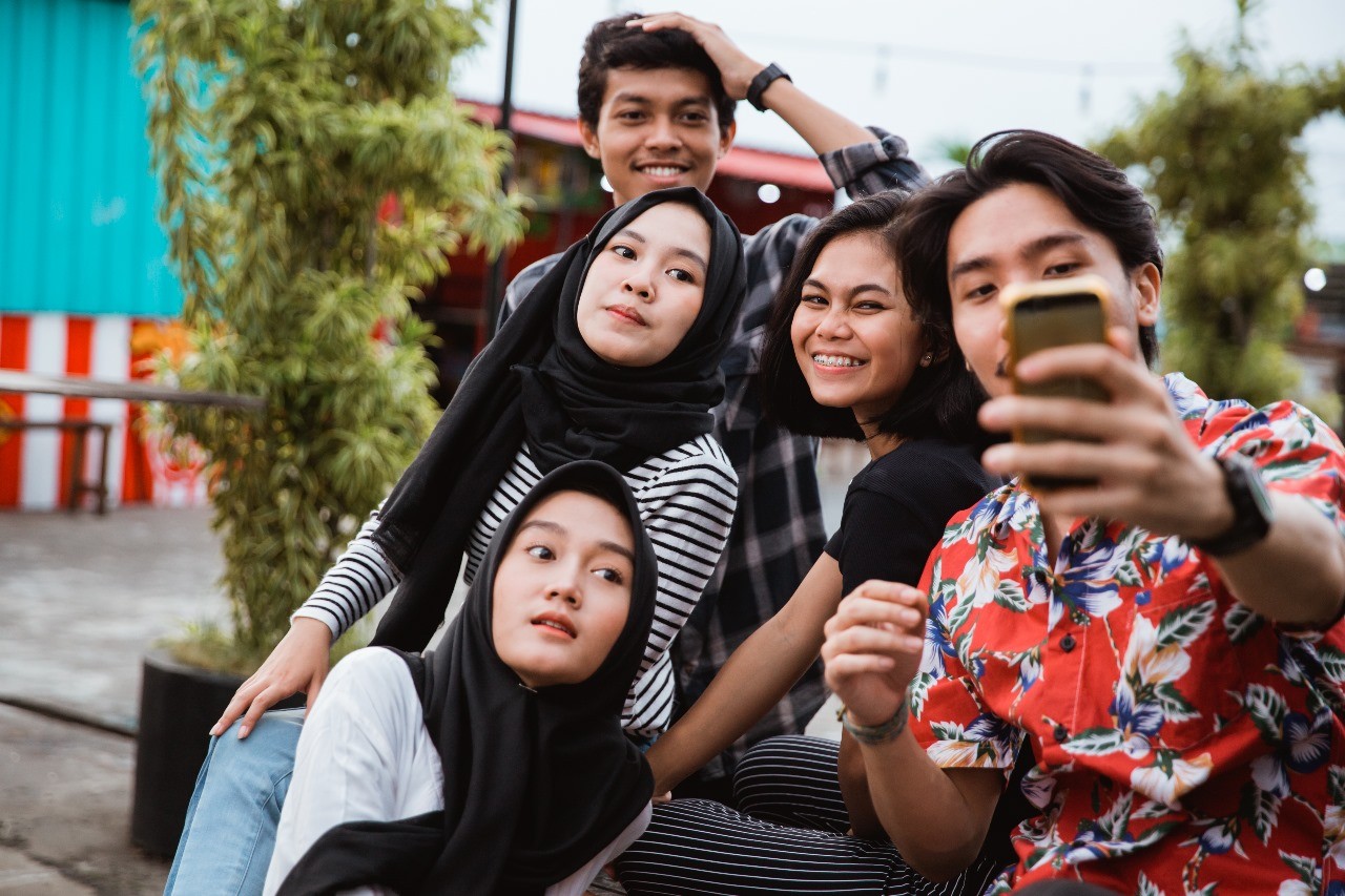 Menelisik Masalah Gen Z, Cari Kerja Susah hingga Terjerat Pinjol. (Foto: Freepik)