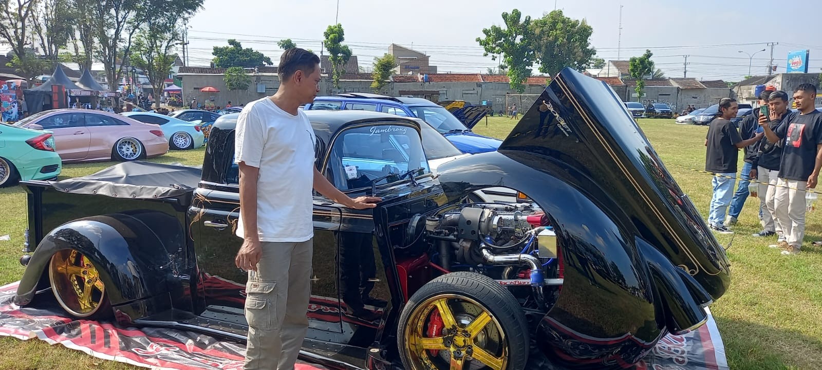 Auto Fest 2024 Boyolali Tampilkan Beragam Mobil Modifikasi. (Foto: MNC Media)
