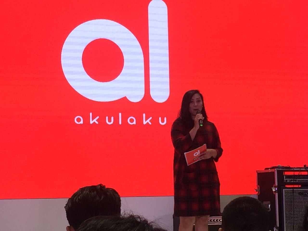 Kenali Tabel Angsuran Akulaku Terbaru Sebelum Meminjam Online. (FOTO: MNC MEDIA)