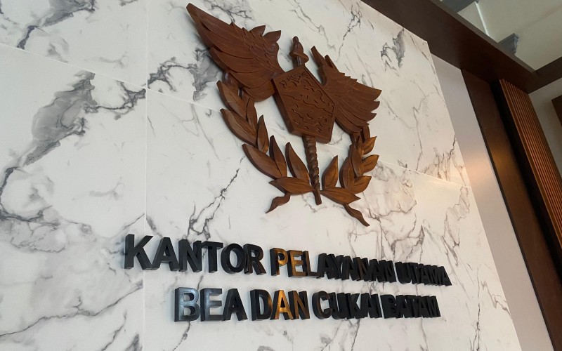 Penerimaan Kantor Pelayanan Utama atau KPU Bea Cukai Batam, Kepulauan Riau,  turun lantaran harga sawit juga turun. (Nur Ichsan Yuniarto/IDXChannel)