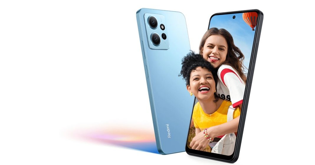 11 HP yang Mirip iPhone dari Kamera hingga Desain: Persis Nyaris Total, Intip Harganya. (Foto: Blibli)