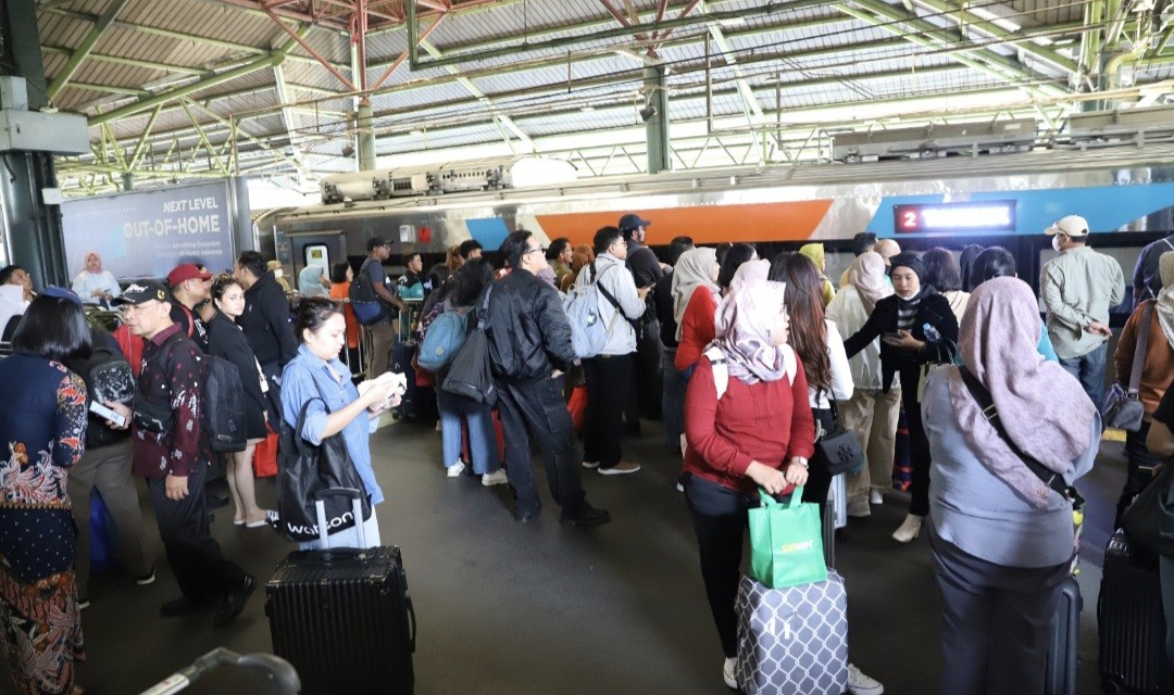 Jumlah Penumpang Kereta Api saat Liburan Sekolah Tembus 165.068 Orang per Hari Ini (FOTO:Dok Ist)